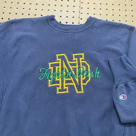 VTG Champion Sweater Mens Large Navy Reverse Weave Notre Dame Fighting Irish USA - Picture 3 of 11